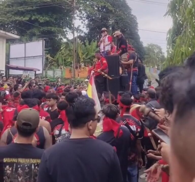 kapolres sintan