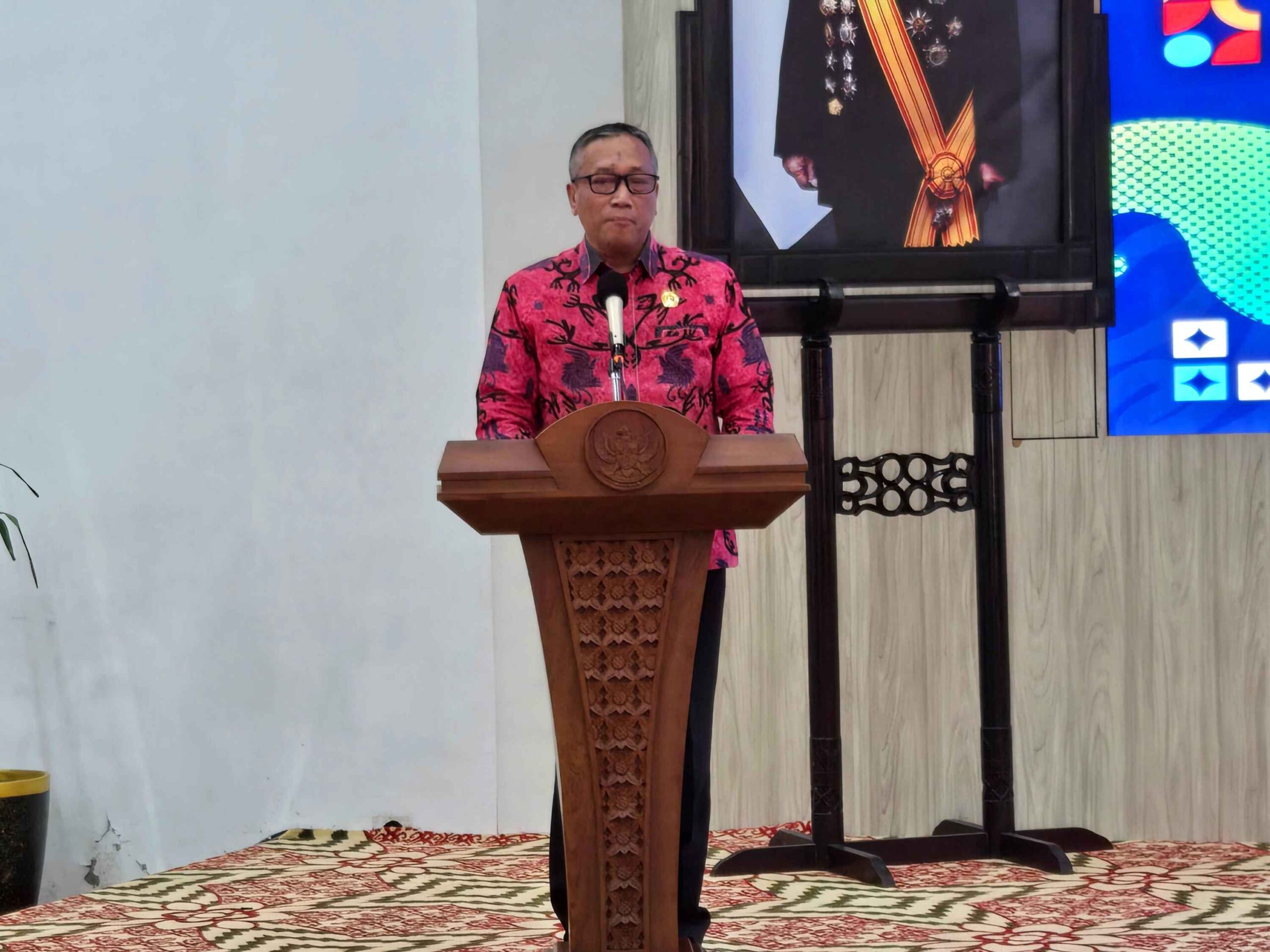 Dr. Tri Widodo Wahyu